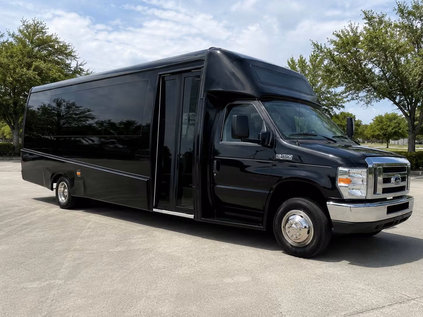 18 passenger minibus