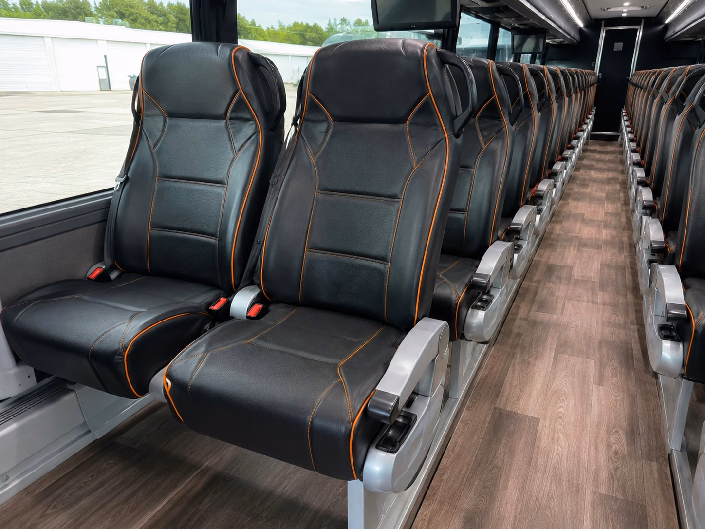 ceremony to reception shuttles for edison weddings