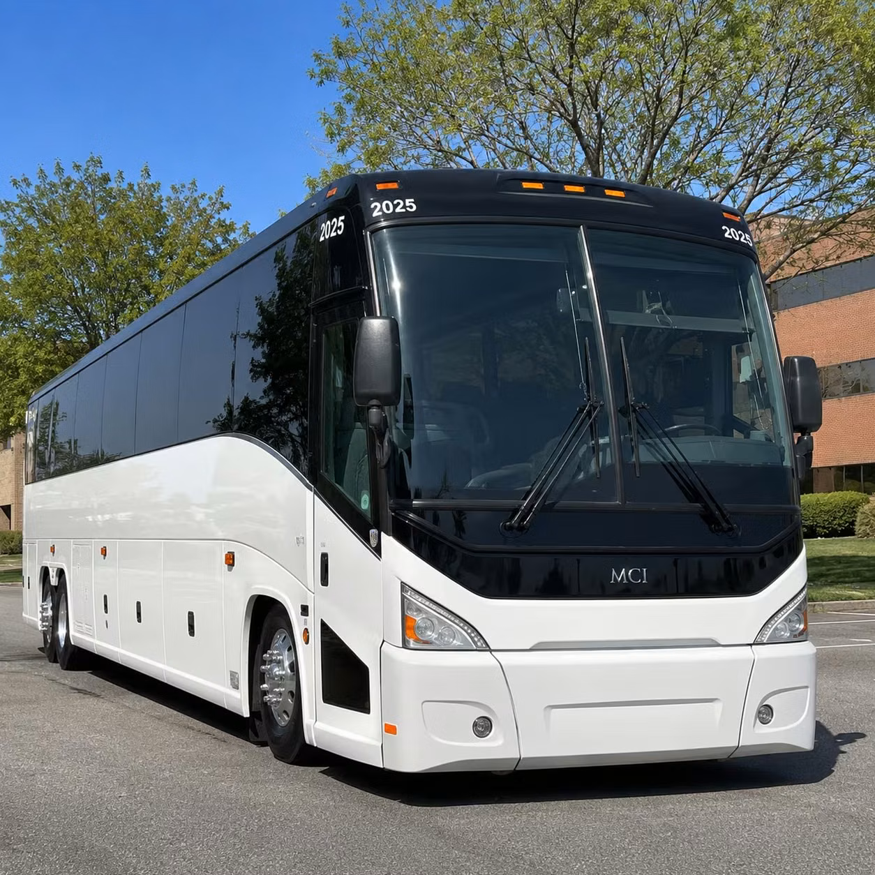 corporate shuttle services between edison and major new jersey business hubs